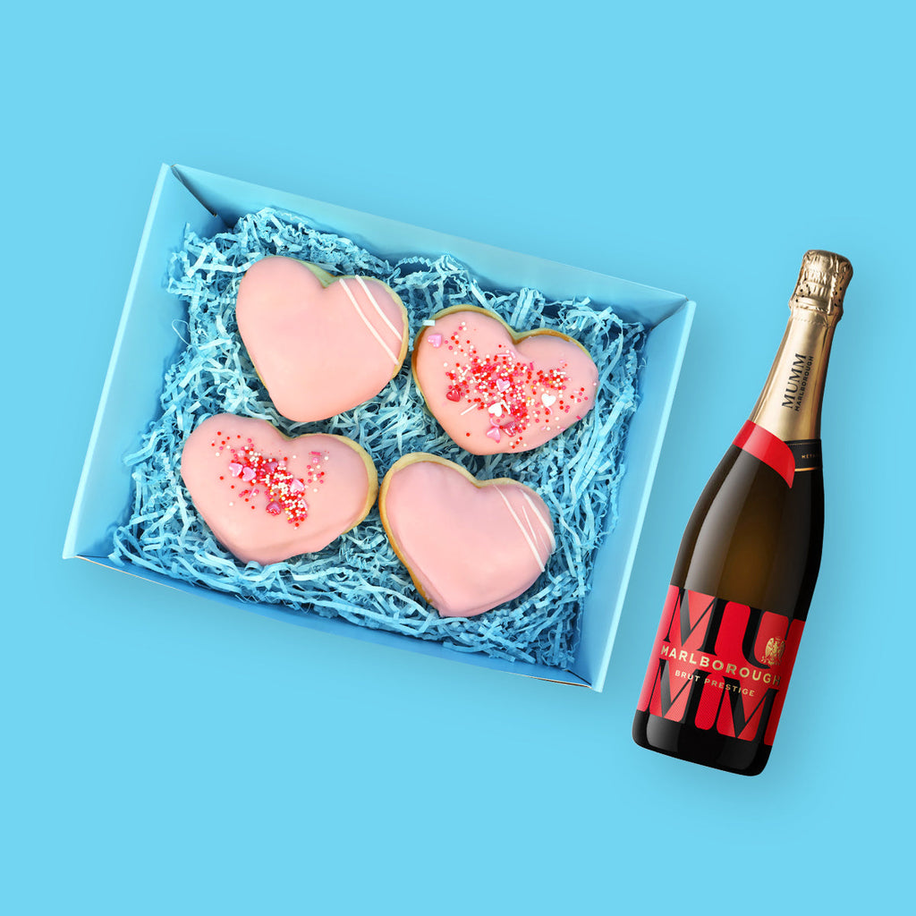 Small Mother's Day Heart Donut Box & Mumm Marlborough - Goldelucks