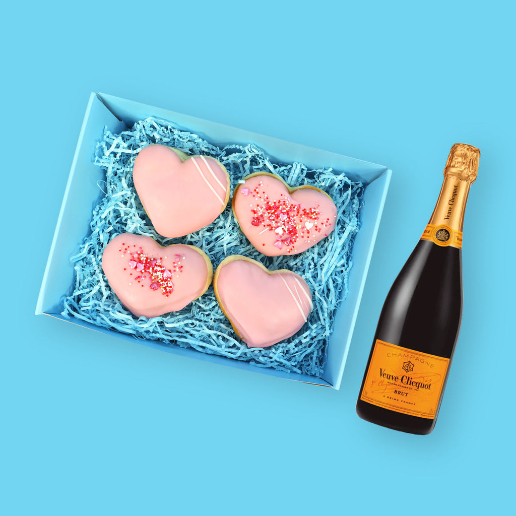 Small Mother's Day Heart Donut Box & Veuve Clicquot - Goldelucks