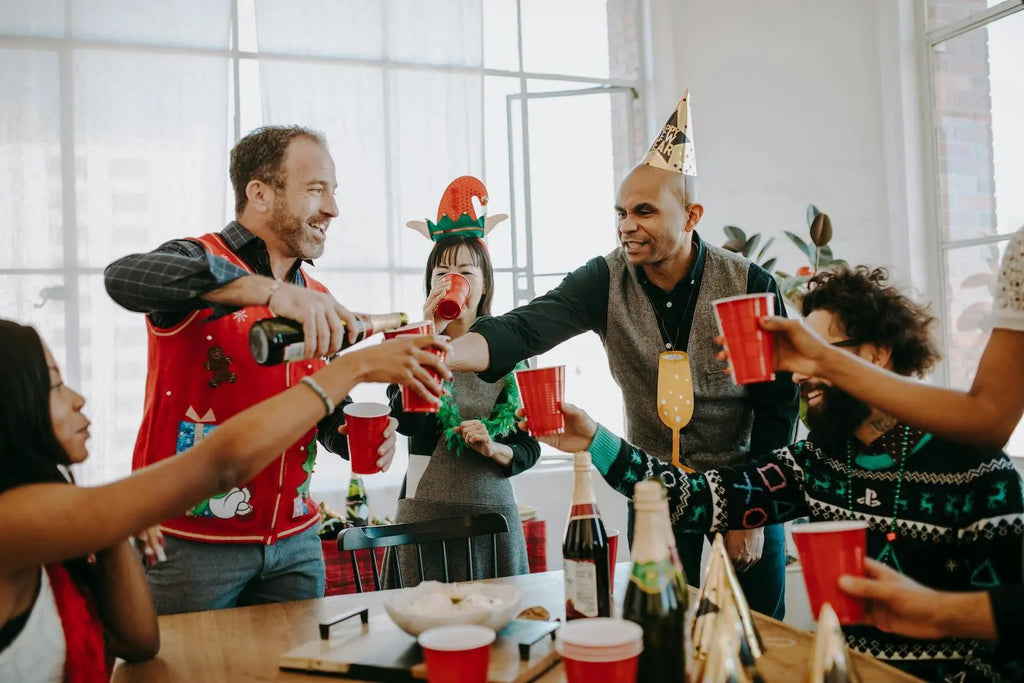 Best-Corporate-Christmas-Gifts-What-to-Send-to-Clients-and-Staff-in-2024 - Goldelucks 