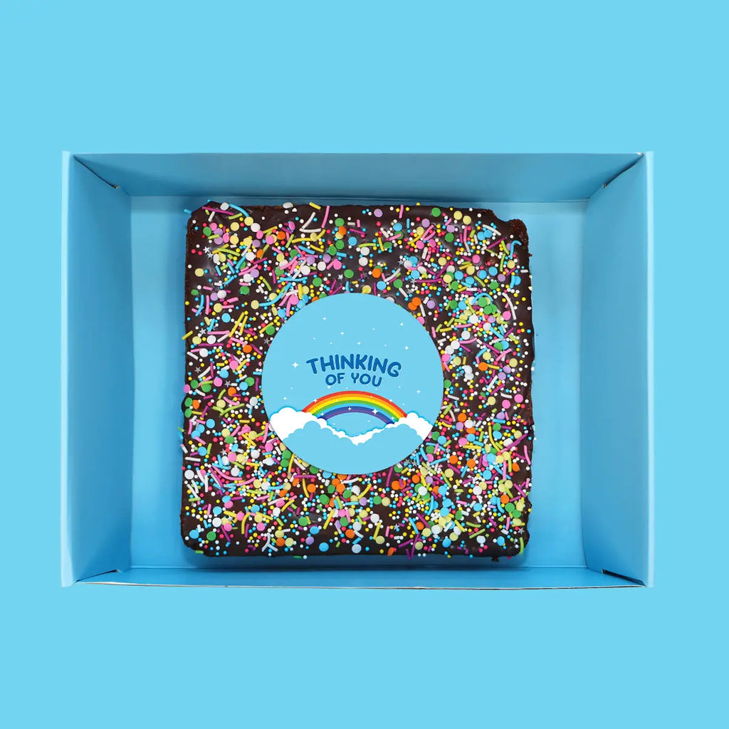 Personalised Image Loaded Brownie with Gold Sprinkles - Goldelucks 