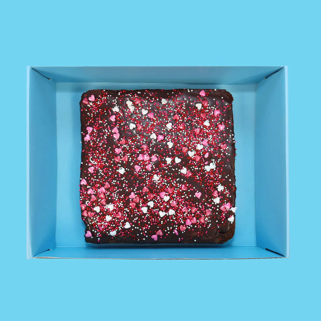 Personalised Loaded Brownie with Pink Sprinkles - Goldelucks 