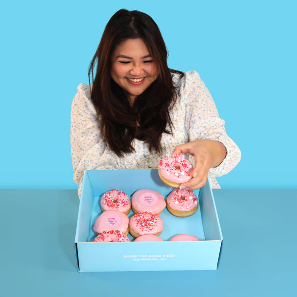 Small Mother's Day Heart Donut Box - Goldelucks 