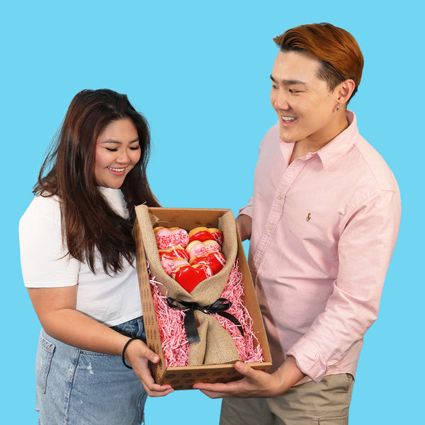 Mother's Day Heart Donut Bouquet - Goldelucks 