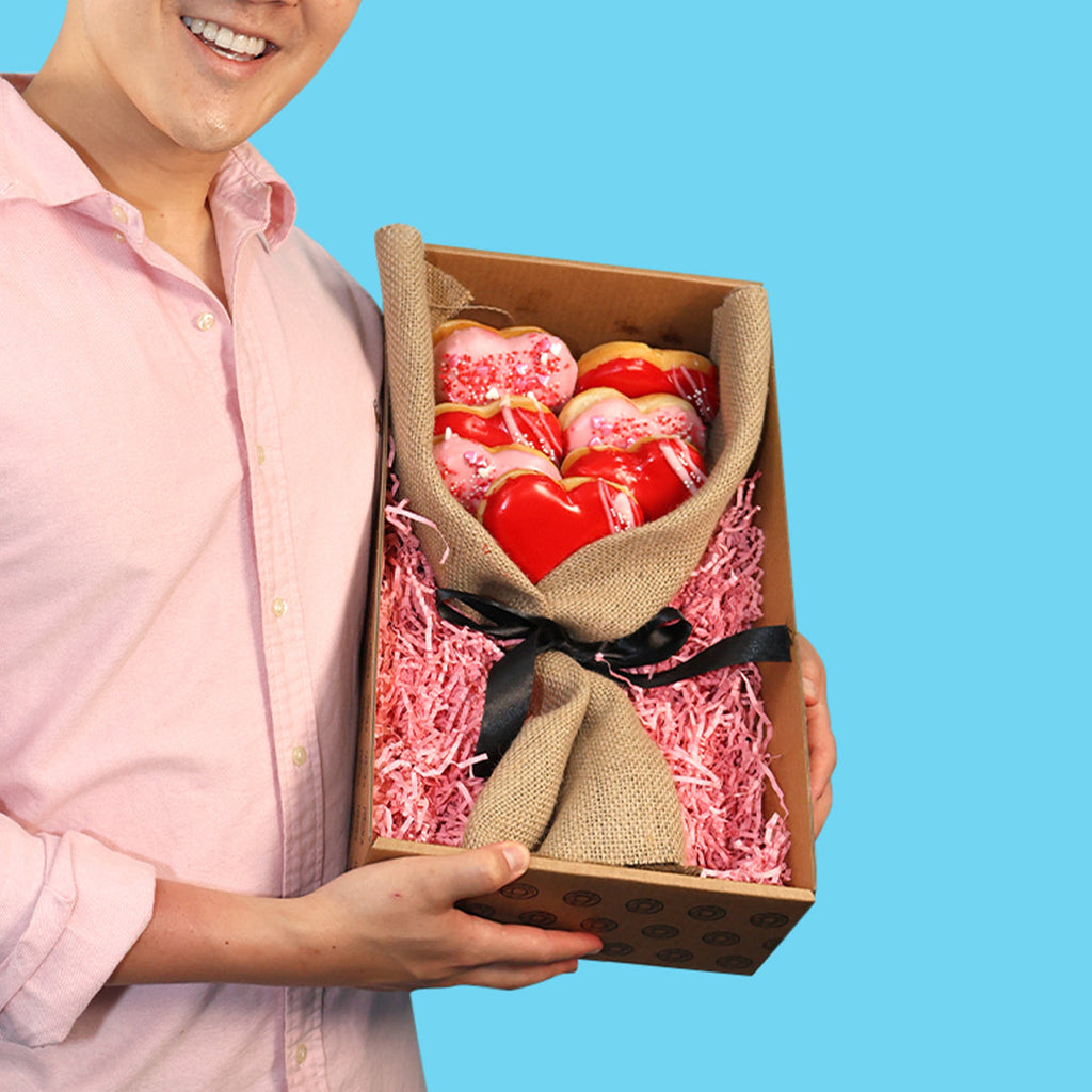 Mother's Day Heart Donut Bouquet - Goldelucks 
